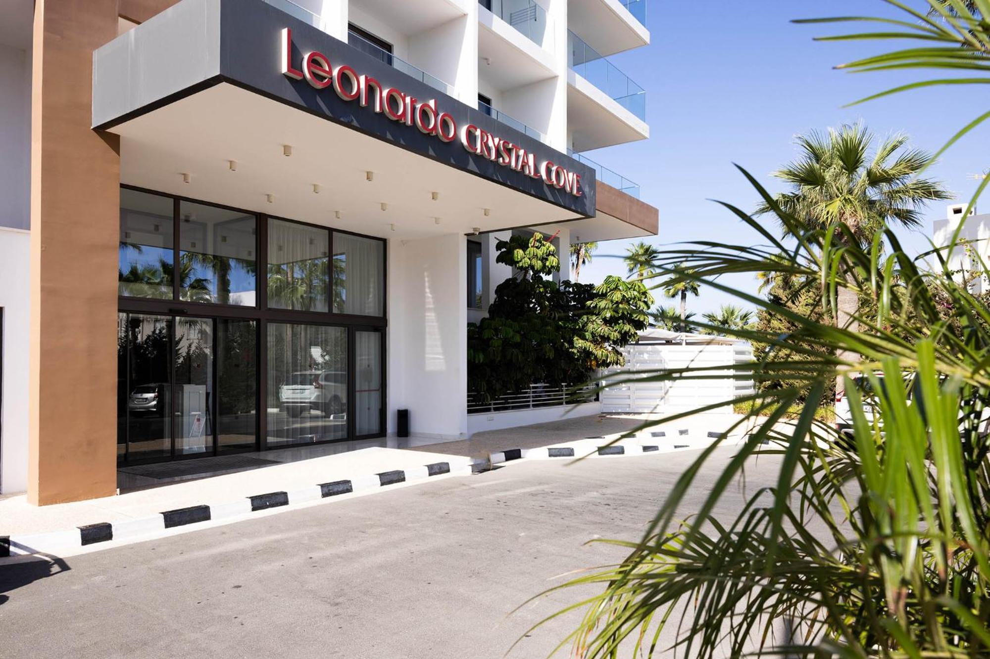 Leonardo Crystal Cove Hotel & Spa - Adults Only Protaras Dış mekan fotoğraf